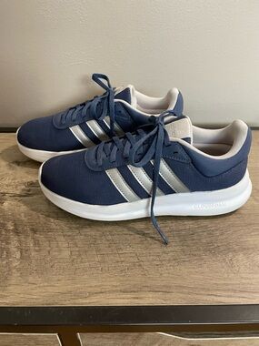 Women's ADIDAS Blue & Silver CLOUD FOAM Lite Racer 4.0 RUNNING Shoes SNEAKERS 6